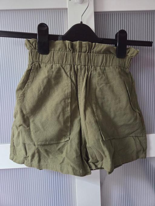 Buy & Sell Halton Brook Halton - Photos for Age 10-11 SHEIN khaki shorts