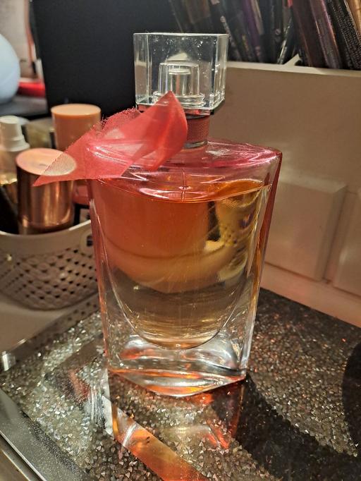 Buy & Sell Park Hill Sheffield - Photos for 100ml la vista belle