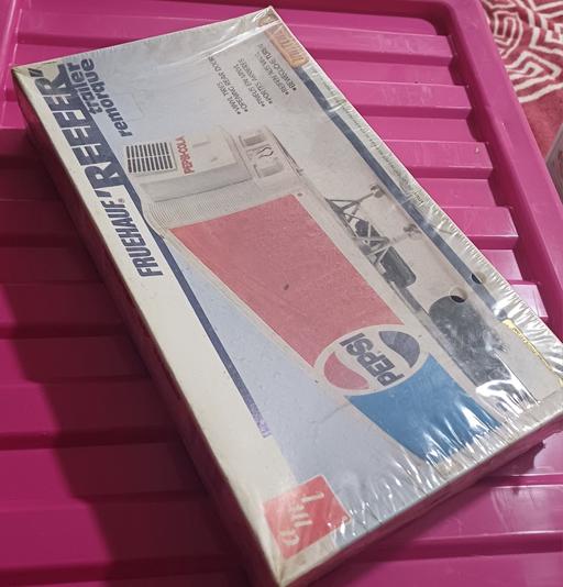 Buy & Sell Tividale Sandwell - Photos for AMT Matchbox Pepsi Trailer 1:43 scale new