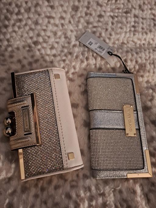 Buy & Sell Park Hill Sheffield - Photos for 2x riverlsland purse 👛