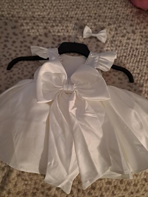 Buy & Sell Park Hill Sheffield - Photos for silky baby accasion dress