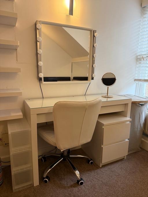 Buy & Sell North Kensington West London - Photos for Dressing table white