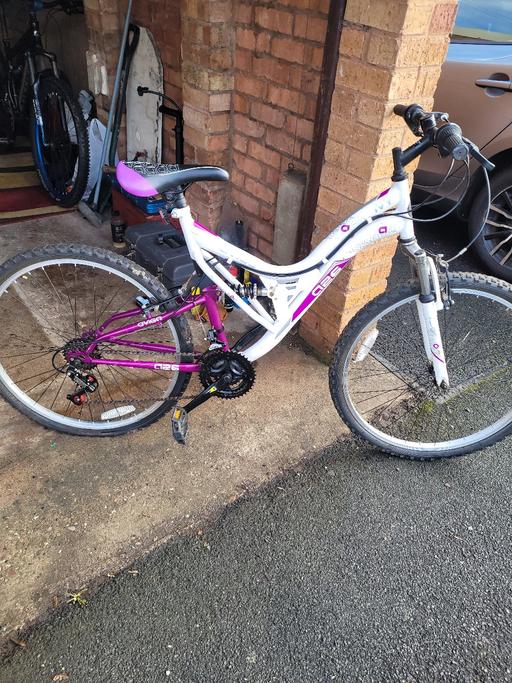 Buy & Sell Fazeley Lichfield - Photos for avigo