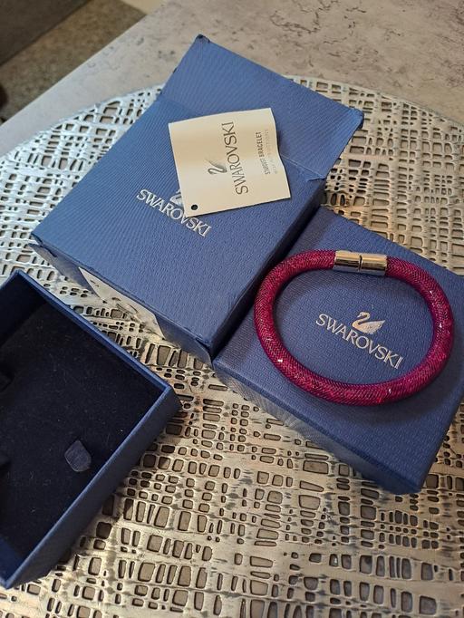 Buy & Sell Park Hill Sheffield - Photos for stunning pink shimmer bracelet