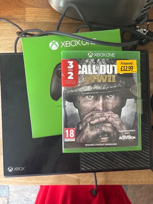 Buy & Sell Cambridge Cambridgeshire - Photos for Xbox one , controller and COD wWII