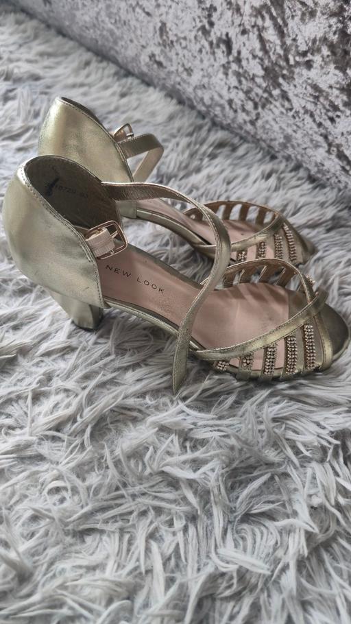 Buy & Sell Lozells Birmingham - Photos for women gold sandals