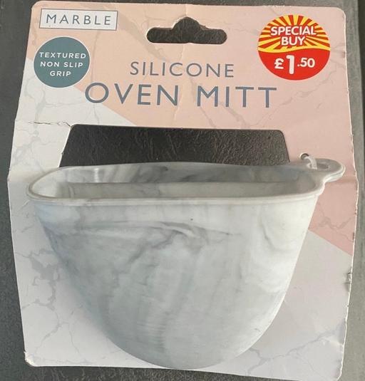 Buy & Sell Camp Hill Birmingham - Photos for Silicone oven mitt