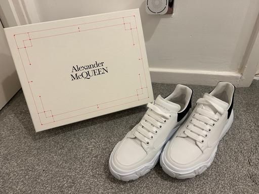 Buy & Sell Park Farm Industrial Estate North Northamptonshire - Photos for Alexander McQueen court trainers size 10 