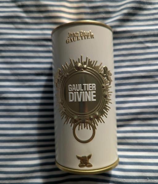 Buy & Sell Gatley Stockport - Photos for perfume