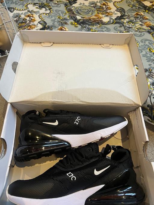 Buy & Sell Ealing West London - Photos for Nike Air Max 270 – Triple Black