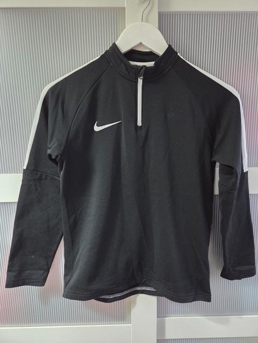 Buy & Sell Runcorn Halton - Photos for Age 10-12 NIKE jumper