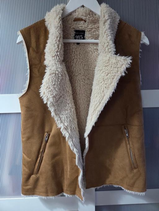 Buy & Sell Runcorn Halton - Photos for Age 12-13 NEW LOOK jacket gilet