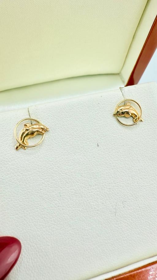 Buy & Sell Harrow on the Hill North West London - Photos for 9ct Gold Dolphin in Circle Stud Earrings