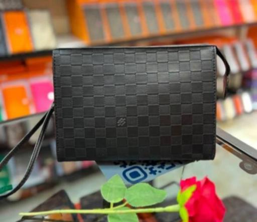 Buy & Sell Humberstone Leicester - Photos for Luxury LV clutch bags