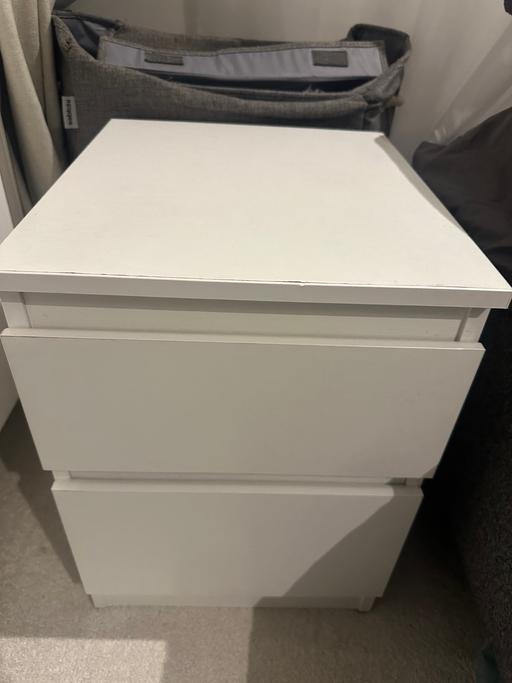 Buy & Sell Romford Havering - Photos for Malm bedside table in white 2 drawer