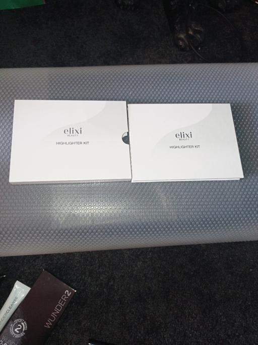 Buy & Sell Cannock Cannock Chase - Photos for Elixi Beauty Highlighter pallet