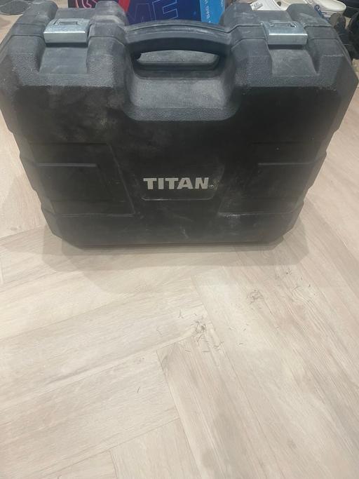 Buy & Sell Sidcup Bexley - Photos for Wall chaser titan new£110.00