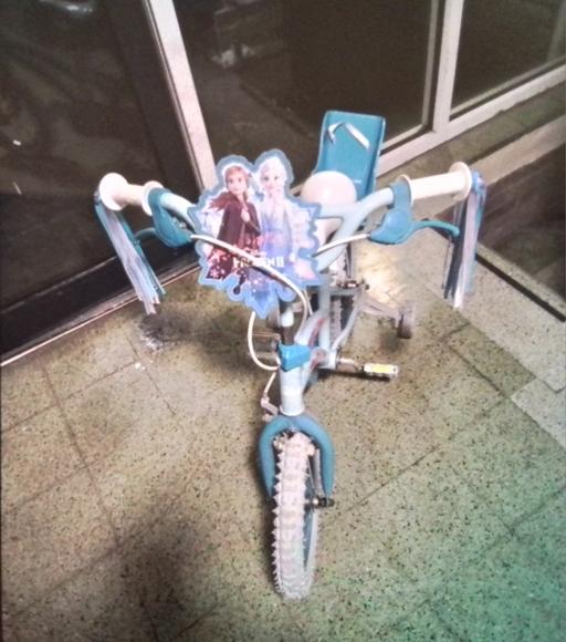 Buy & Sell Andover Test Valley - Photos for Frozen bike, baby blue