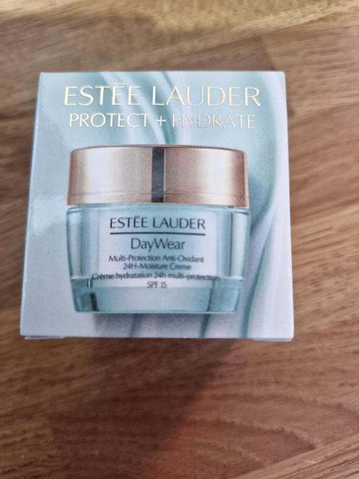 Buy & Sell Whittlesey Fenland - Photos for Estee Lauder protect and hydrate