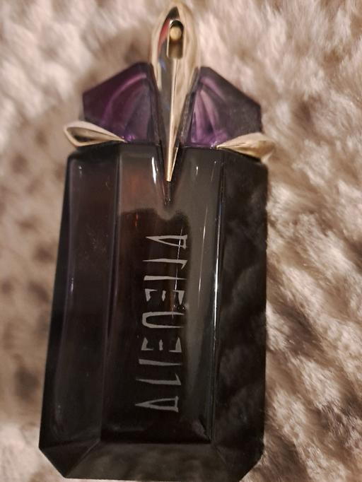 Buy & Sell Heeley Sheffield - Photos for 50ml new Alien perfume