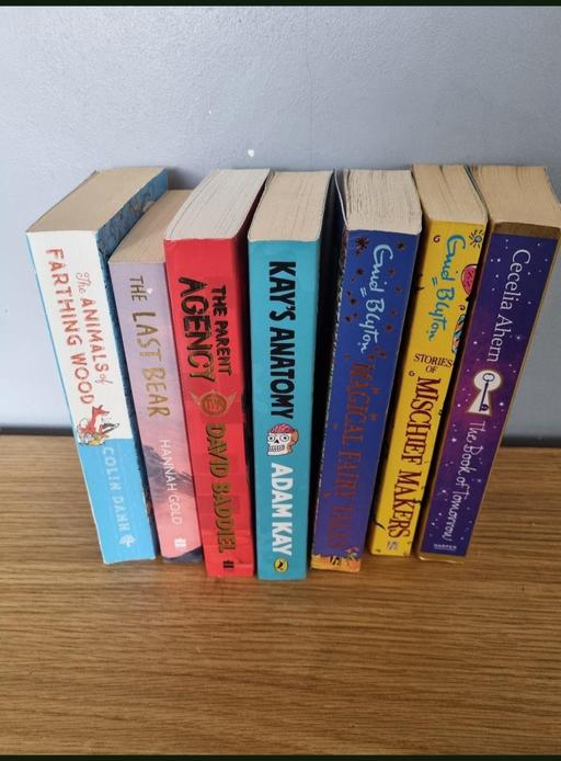 Buy & Sell Wallbrook Dudley - Photos for 7 books