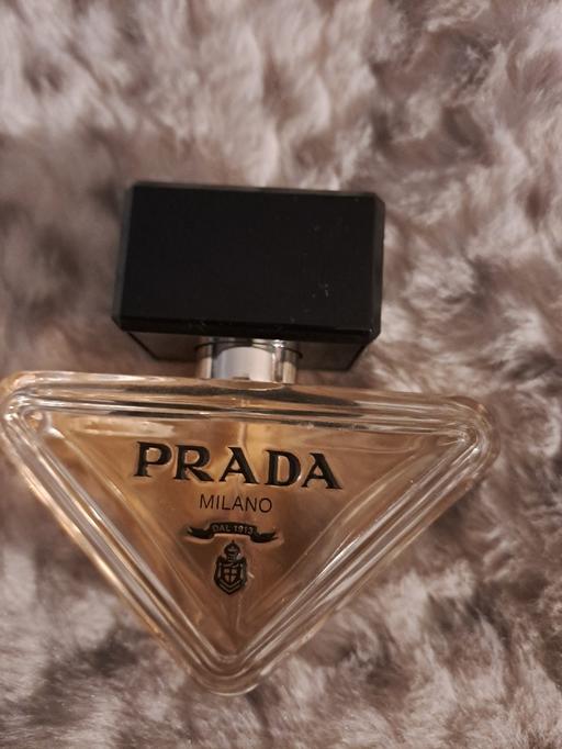 Buy & Sell Park Hill Sheffield - Photos for prada perfume 😍 30ml
