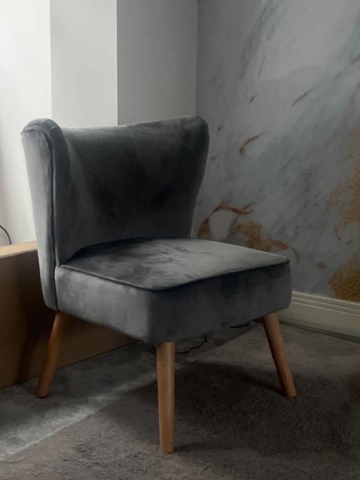 Buy & Sell Smethwick Sandwell - Photos for Grey velvet chair