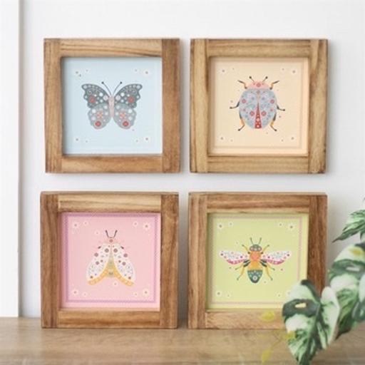 Buy & Sell Crewe Cheshire East - Photos for Set of 4 Floral Bug Framed Wall Art Prints
