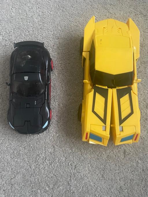Buy & Sell Mitcham Merton - Photos for 2 transformer toy cars