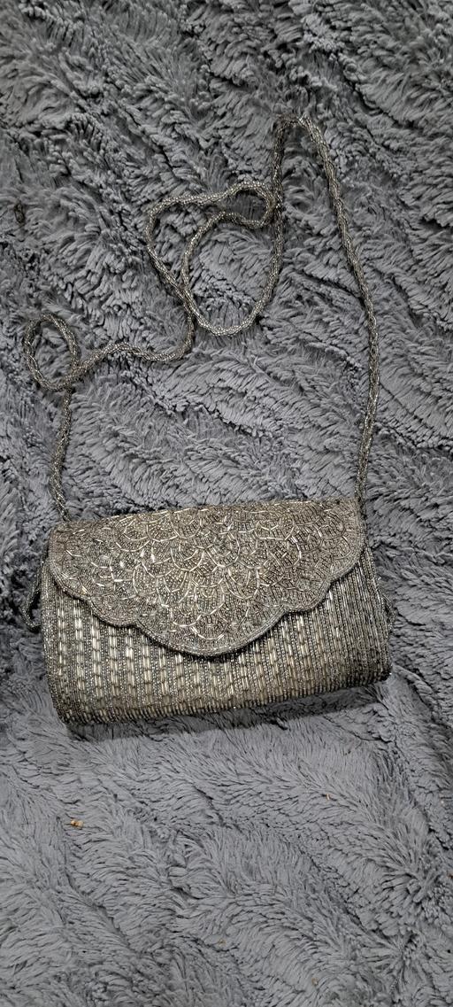 Buy & Sell Four Oaks Birmingham - Photos for Dune beaded Clutch bag