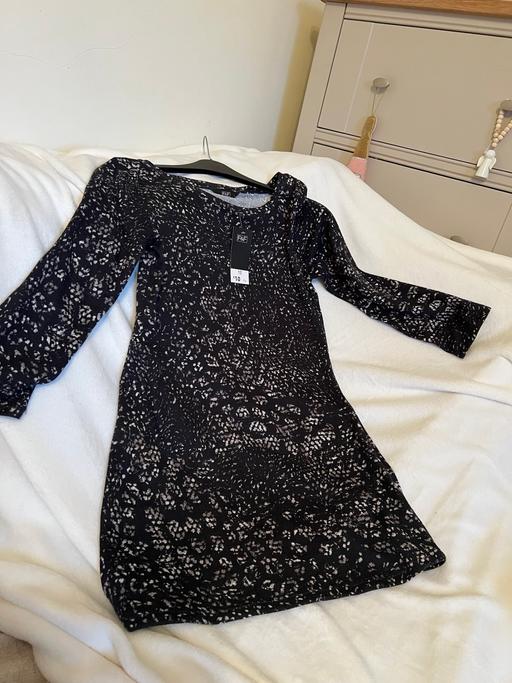 Buy & Sell Hetton-Le-Hole Sunderland - Photos for Women’s Long Top ( New )