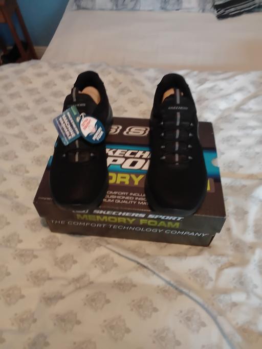 Buy & Sell Blakenhall Wolverhampton - Photos for Brand new Men's Memory foam Skechers Sport