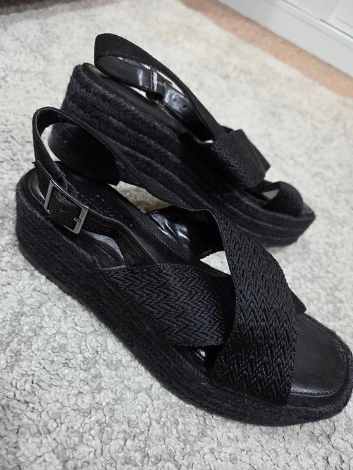 Buy & Sell Halton Brook Halton - Photos for 🌟NEW🌟 Size 4 NEXT Forever Comfort sandals