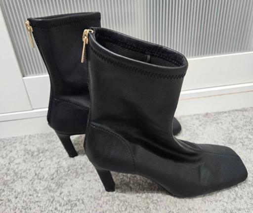 Buy & Sell Runcorn Halton - Photos for Size 5 H&M black boots