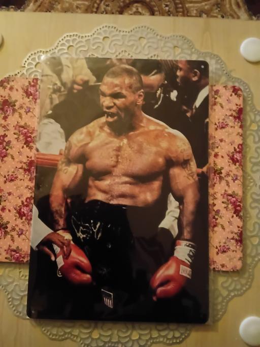 Buy & Sell Blakenhall Wolverhampton - Photos for Brand new Mike Tyson magnetic fridge magnet.