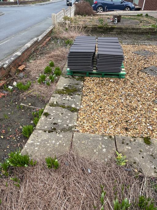 Buy & Sell Unsworth Bury - Photos for Grey roof tiles