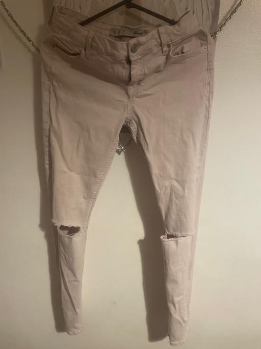 Buy & Sell Shepherd`s Bush West London - Photos for Ladies light pink ripped jeans