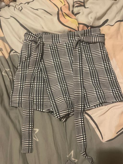 Buy & Sell Shepherd`s Bush West London - Photos for Ladies skort