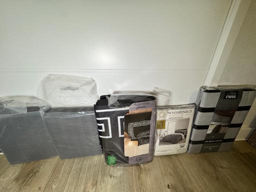 Buy & Sell Hayes Hillingdon - Photos for 3 x double duvet cover -£14.99 each