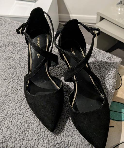 Buy & Sell Birkenhead Wirral - Photos for heels