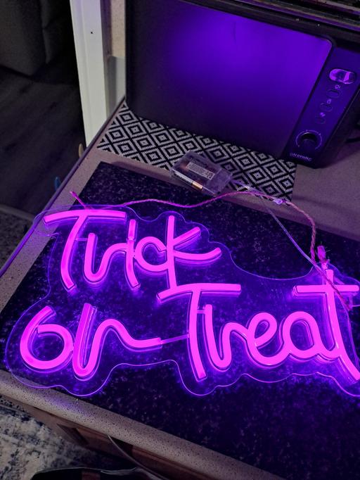 Buy & Sell Gleadless Valley Sheffield - Photos for neon sign