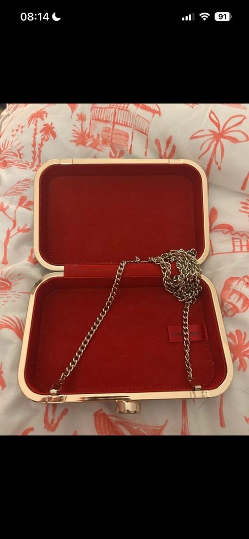 Buy & Sell Great Oldbury Stroud - Photos for Giorgio Armani black leather clutch gold