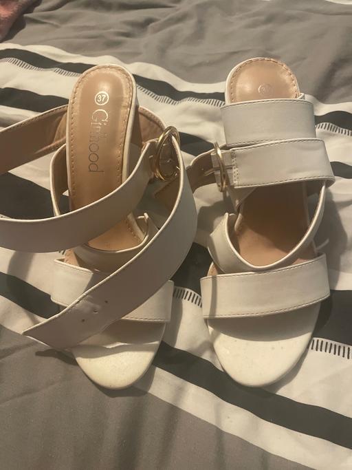 Buy & Sell Rainford Saint Helens - Photos for White strap up shoes