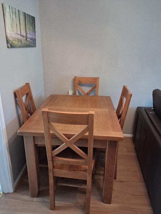 Buy & Sell Amesbury Wiltshire - Photos for oak dining table and 4 chairs