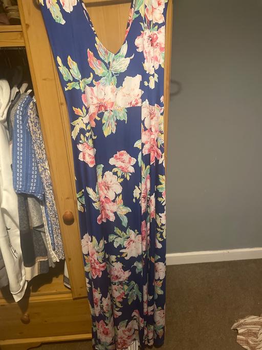 Buy & Sell Rainford Saint Helens - Photos for Long dress