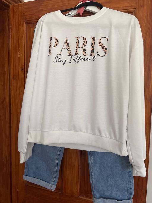 Buy & Sell Geddington North Northamptonshire - Photos for Outfit top & 3/4 length jeans