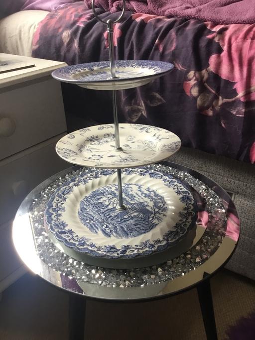 Buy & Sell Bentley Walsall - Photos for 3 tier cake stand, 14” high.