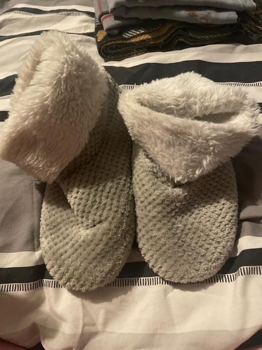 Buy & Sell Rainford Industrial Estate Saint Helens - Photos for Ladies slippers