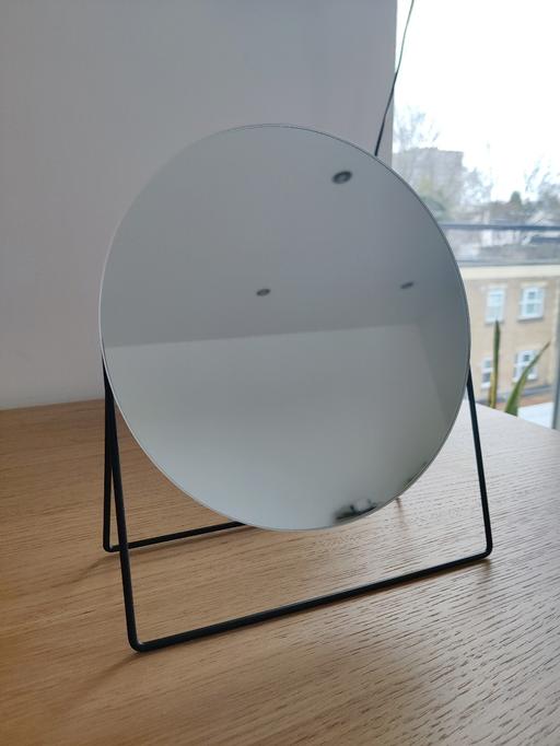 Buy & Sell Plumstead South East London - Photos for Foldable standing mirror