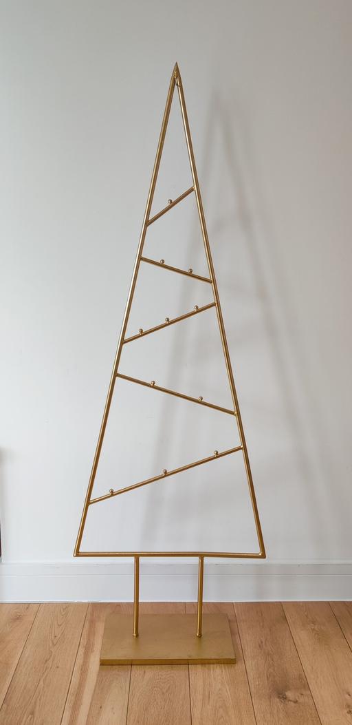 Buy & Sell Plumstead South East London - Photos for Christmas tree-shaped stand